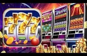 mmk11 APP ဖုန်းဖြင့် ကစားနေသောမြင်ကွင်း